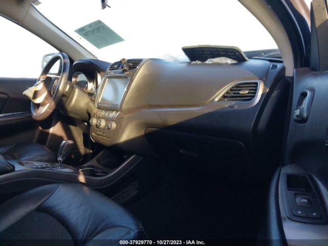 Photo 4 VIN: 3C4PDDGG6JT387607 - DODGE JOURNEY 