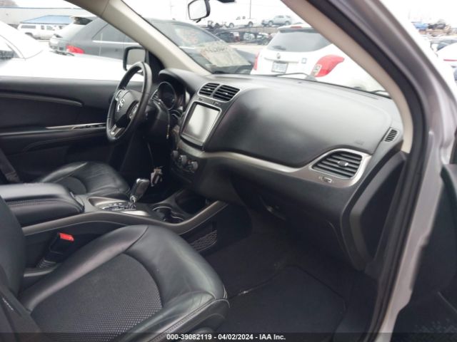 Photo 4 VIN: 3C4PDDGG6JT449720 - DODGE JOURNEY 