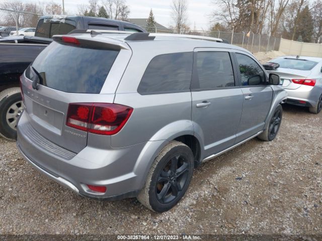 Photo 3 VIN: 3C4PDDGG6KT794988 - DODGE JOURNEY 