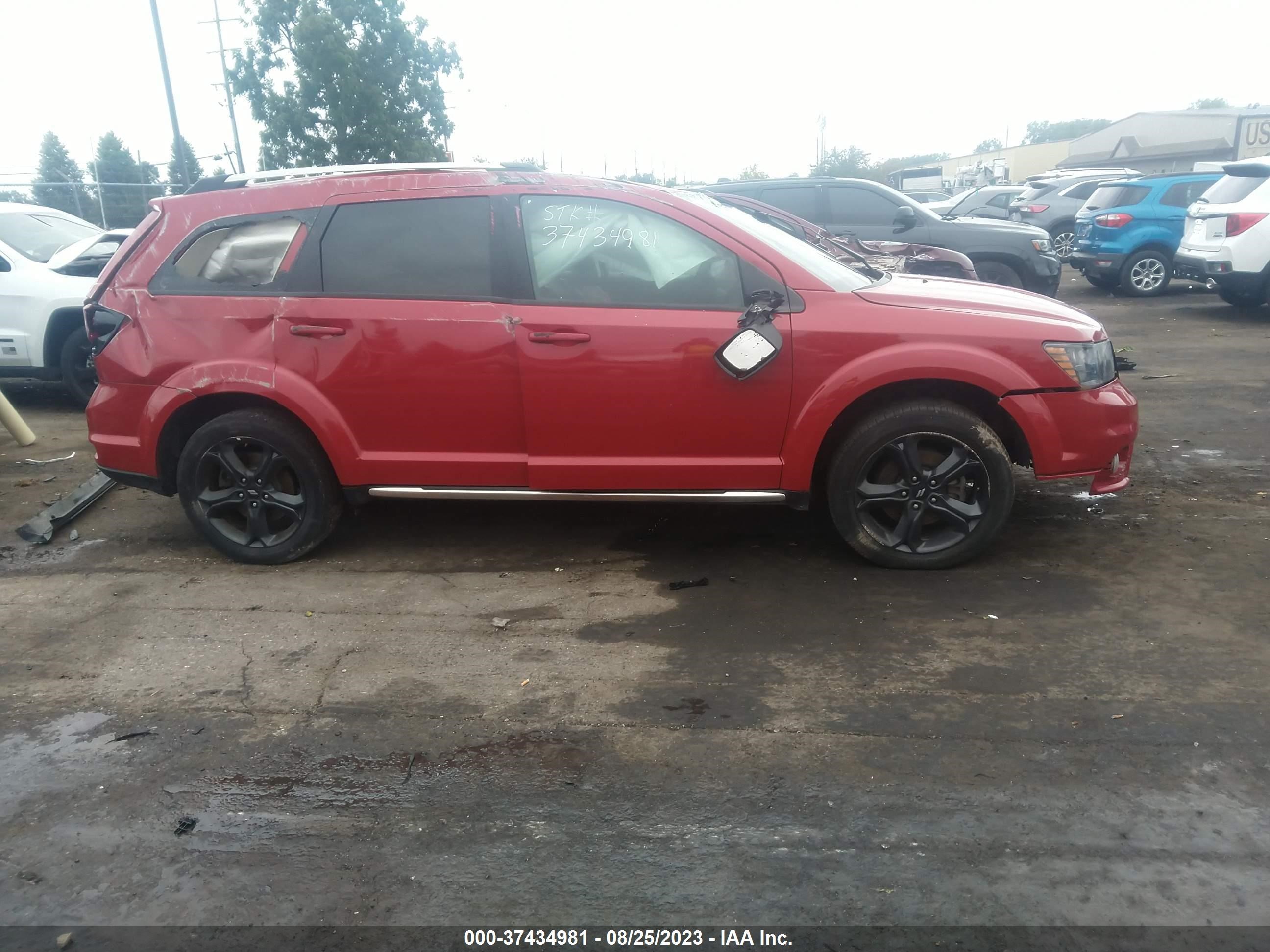 Photo 13 VIN: 3C4PDDGG7JT431002 - DODGE JOURNEY 