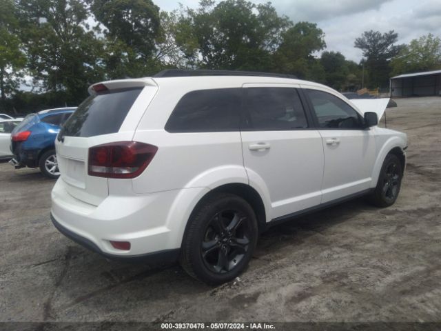 Photo 3 VIN: 3C4PDDGG7JT450228 - DODGE JOURNEY 