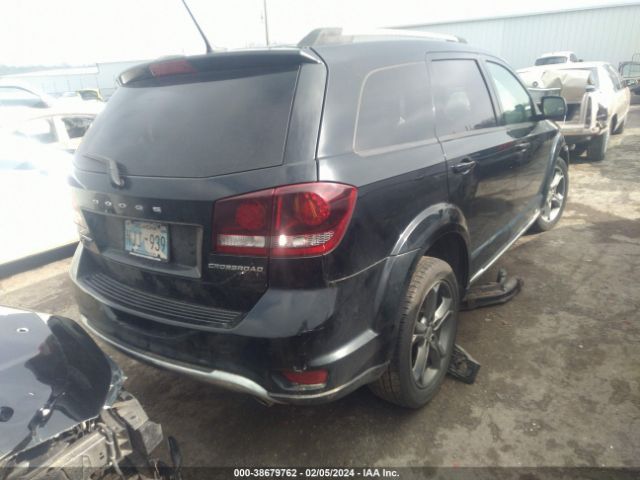 Photo 3 VIN: 3C4PDDGG8JT145496 - DODGE JOURNEY 