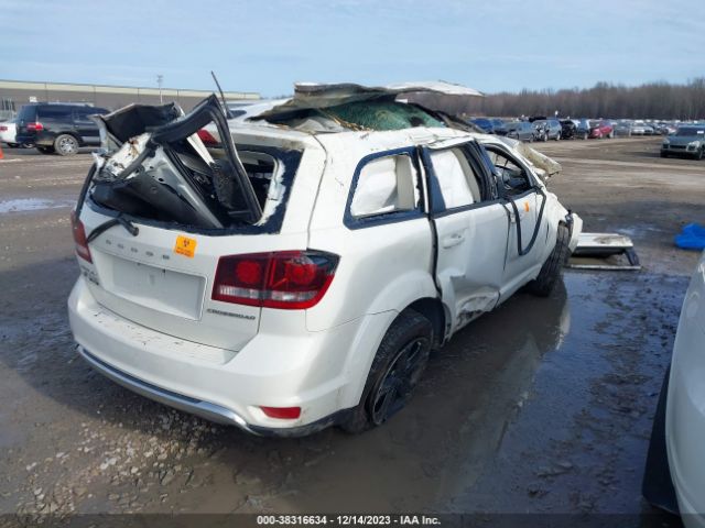 Photo 3 VIN: 3C4PDDGG9JT430482 - DODGE JOURNEY 