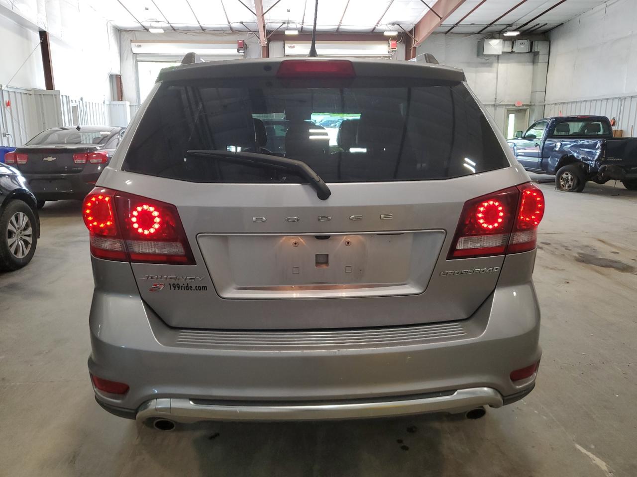 Photo 5 VIN: 3C4PDDGGXJT387206 - DODGE JOURNEY 