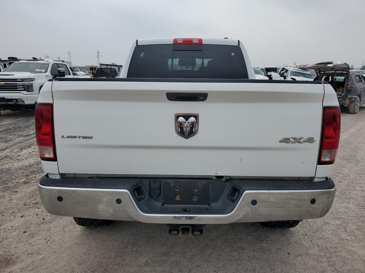 Photo 5 VIN: 3C63D3NL2CG252524 - DODGE RAM 