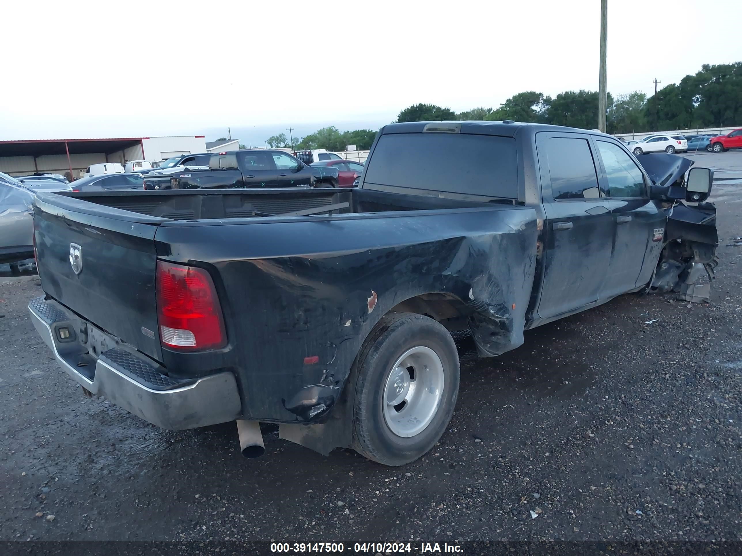 Photo 3 VIN: 3C63DPGL7CG340490 - DODGE RAM 