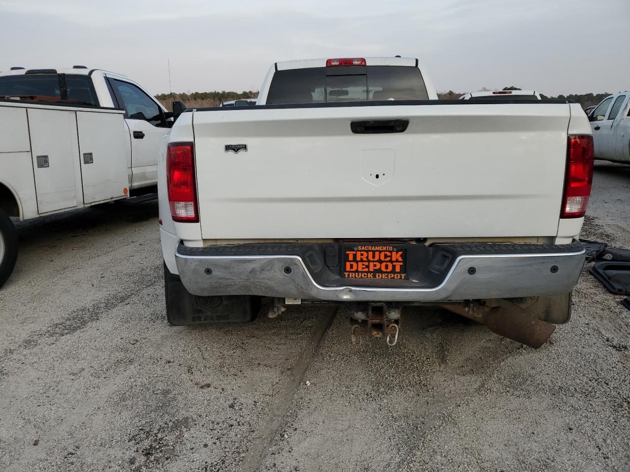 Photo 5 VIN: 3C63DRJL6CG164858 - DODGE RAM 