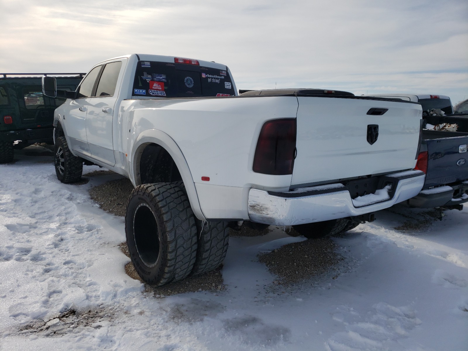 Photo 2 VIN: 3C63DRJL7CG241849 - DODGE RAM 3500 L 