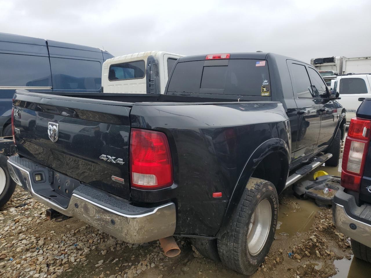 Photo 2 VIN: 3C63DRMLXCG290314 - DODGE RAM 