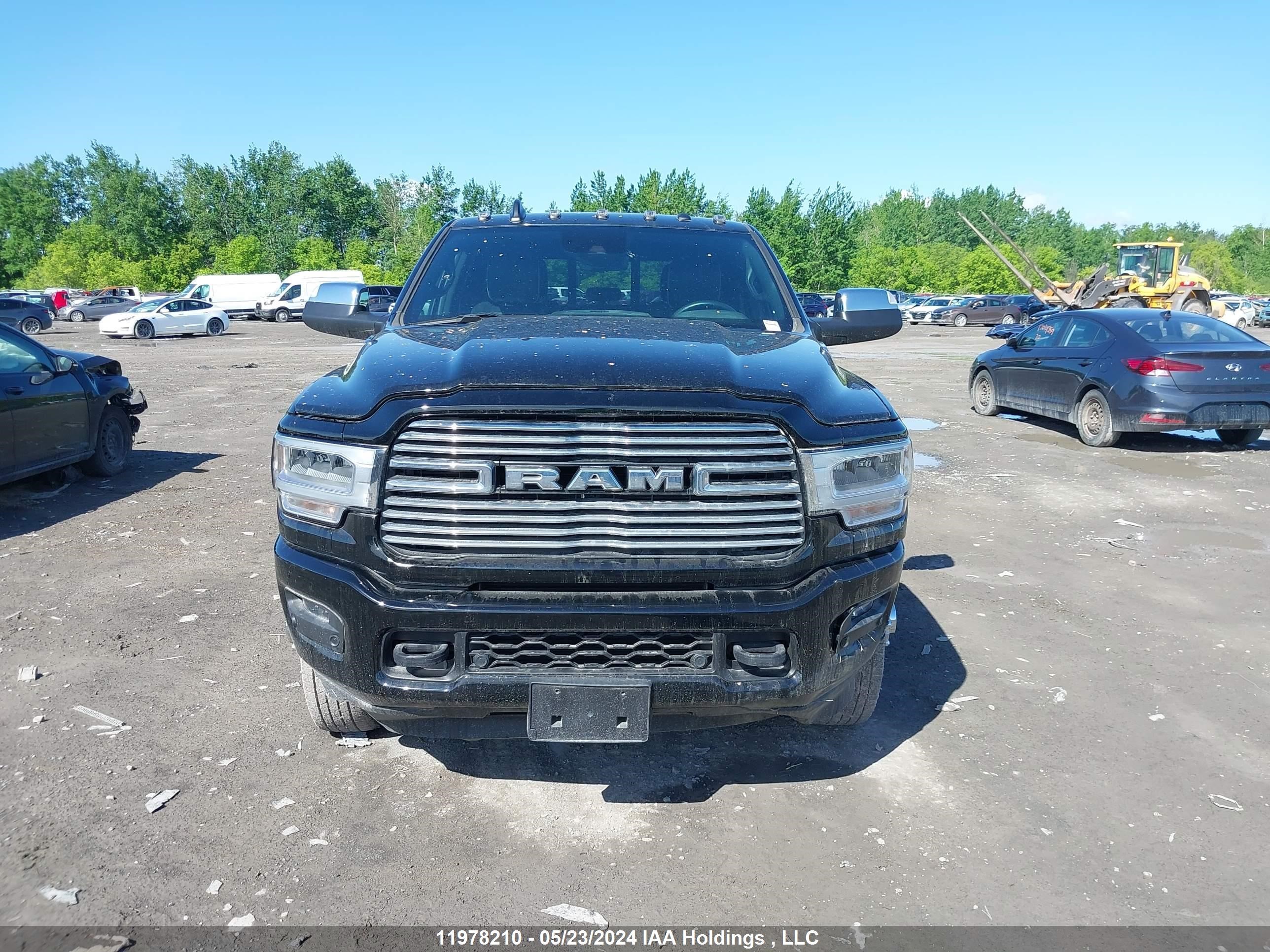 Photo 11 VIN: 3C63RRJL8NG208220 - DODGE RAM 