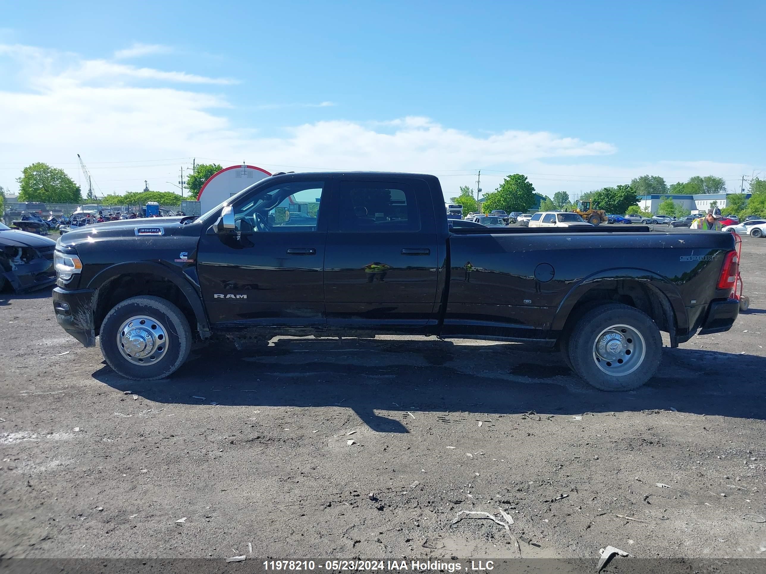 Photo 13 VIN: 3C63RRJL8NG208220 - DODGE RAM 