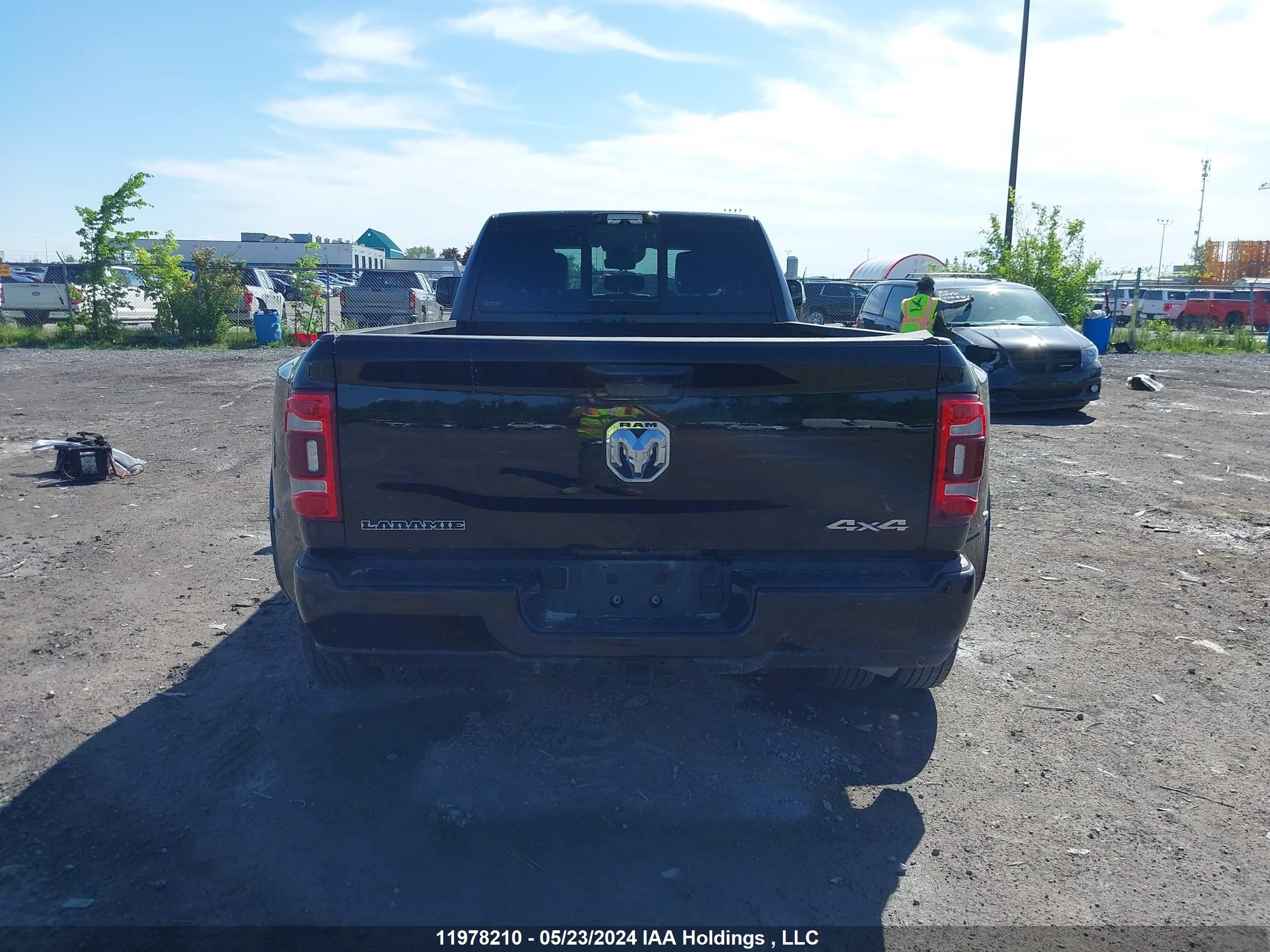 Photo 15 VIN: 3C63RRJL8NG208220 - DODGE RAM 