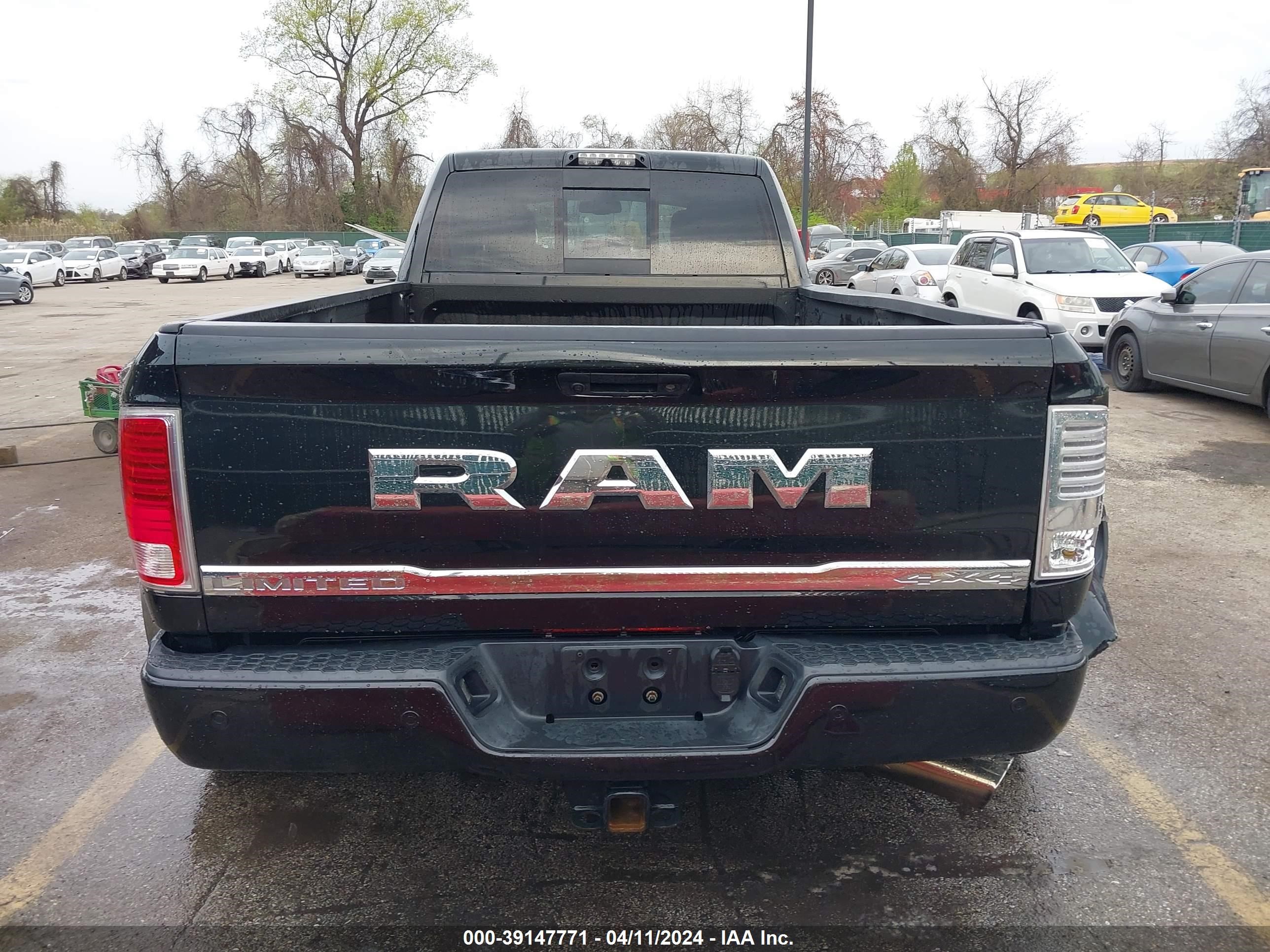 Photo 15 VIN: 3C63RRKL0HG650895 - RAM 3500 