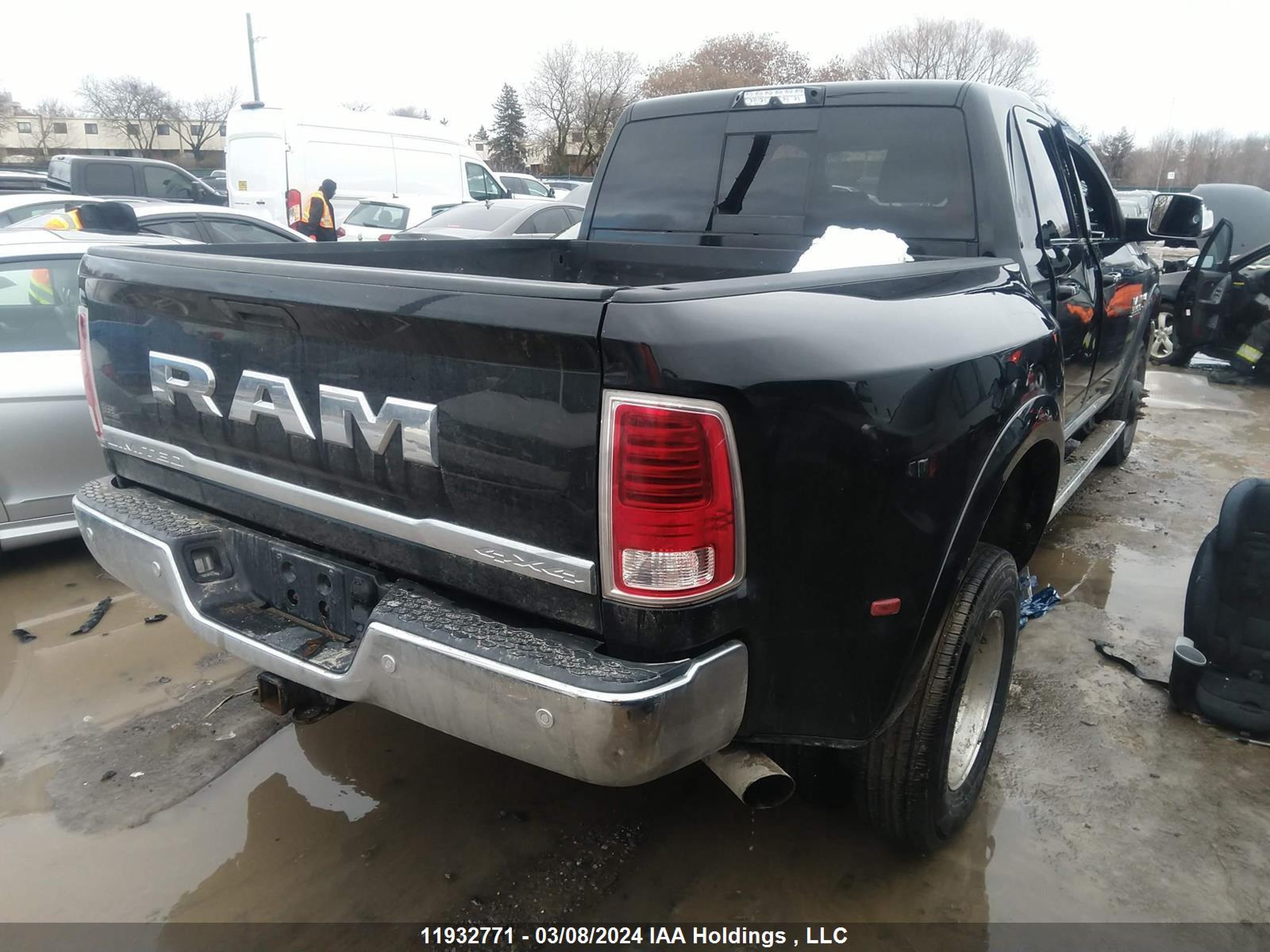 Photo 3 VIN: 3C63RRNL6HG560940 - RAM 3500 