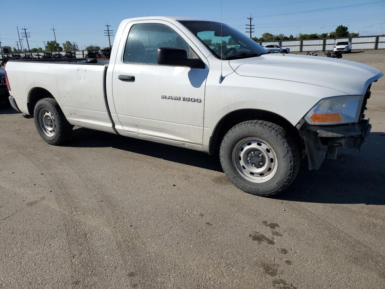 Photo 3 VIN: 3C6JD6DK8CG218069 - DODGE RAM 