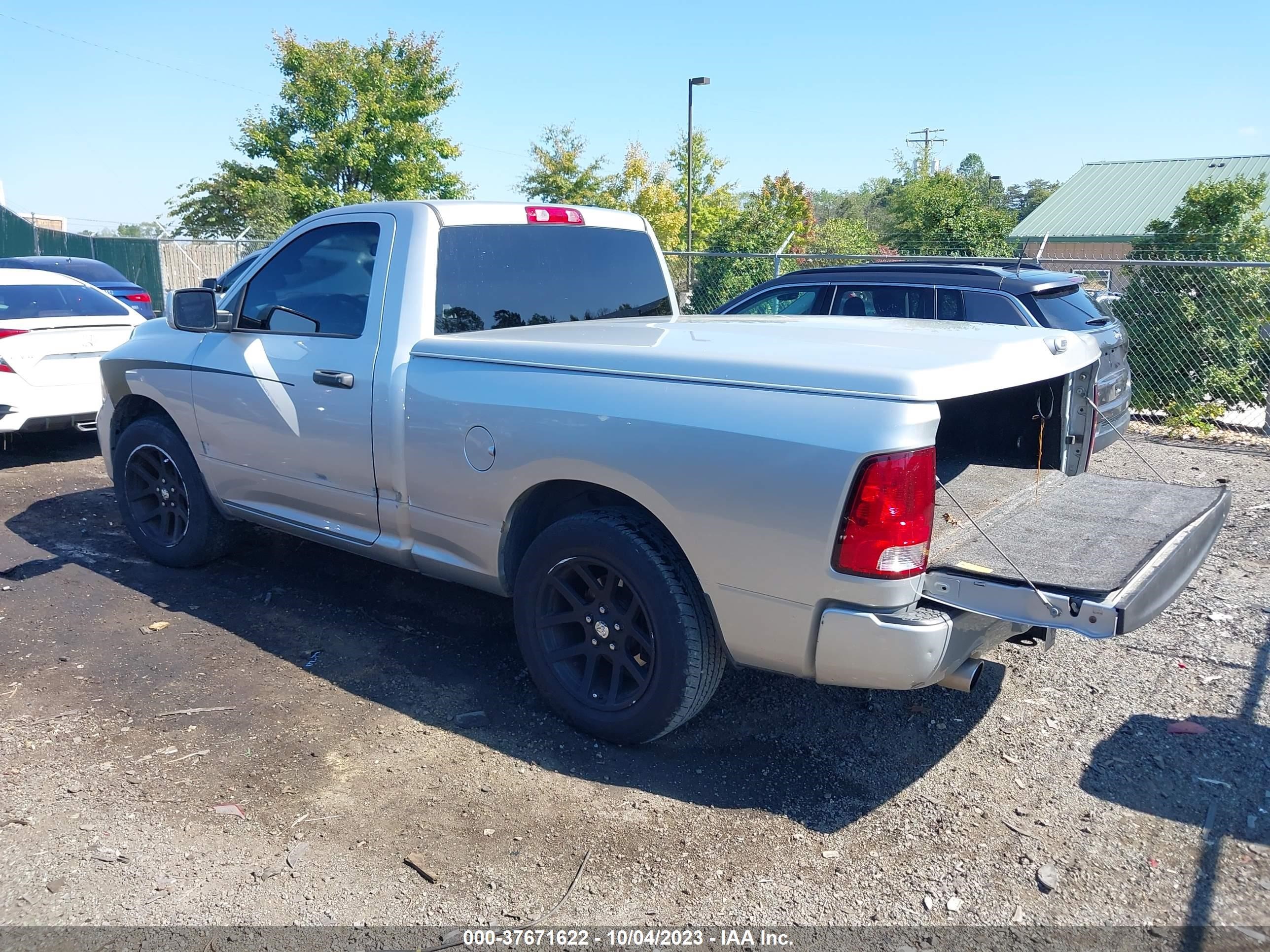 Photo 2 VIN: 3C6JD7AT1CG248968 - RAM 1500 