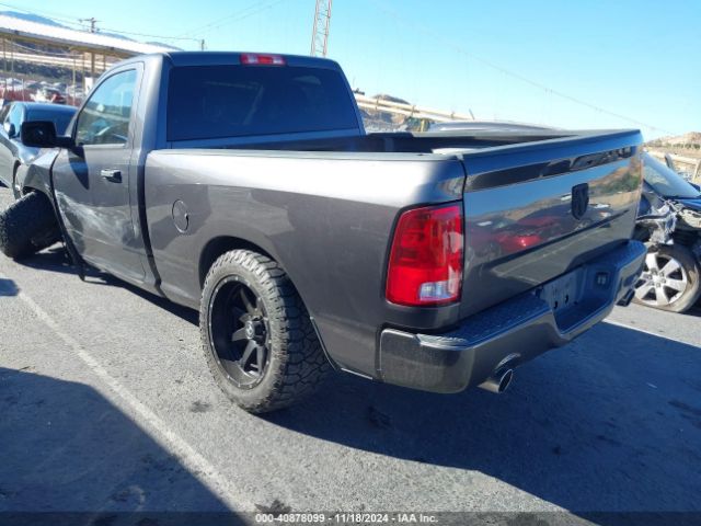 Photo 2 VIN: 3C6JR6AT2GG326062 - RAM 1500 