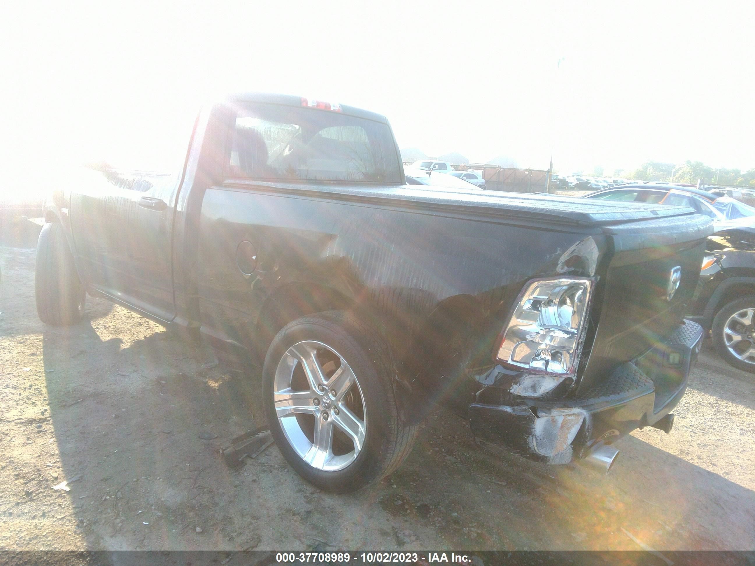 Photo 2 VIN: 3C6JR6AT5DG534531 - RAM 1500 