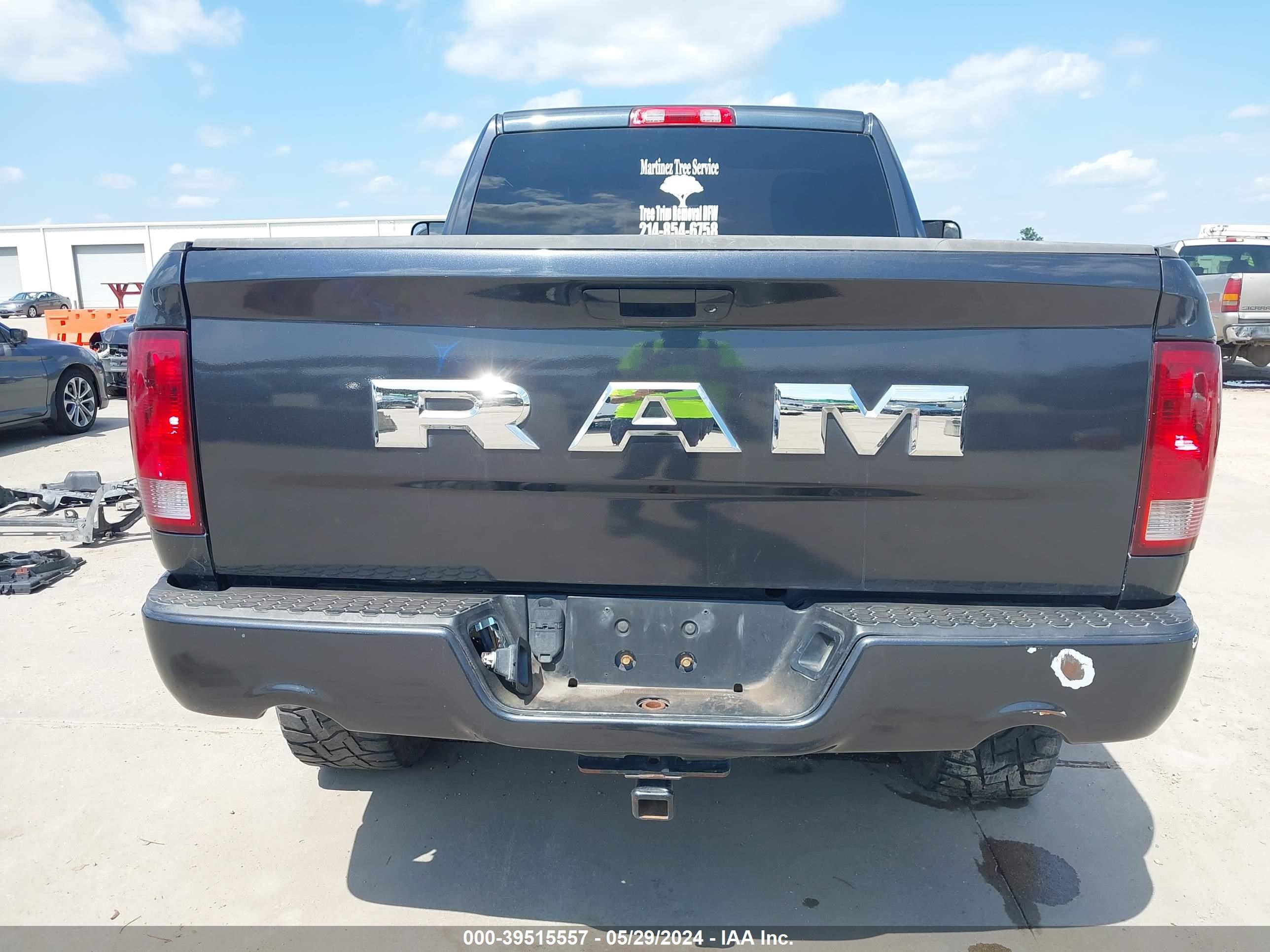 Photo 7 VIN: 3C6JR6ATXEG203249 - RAM 1500 