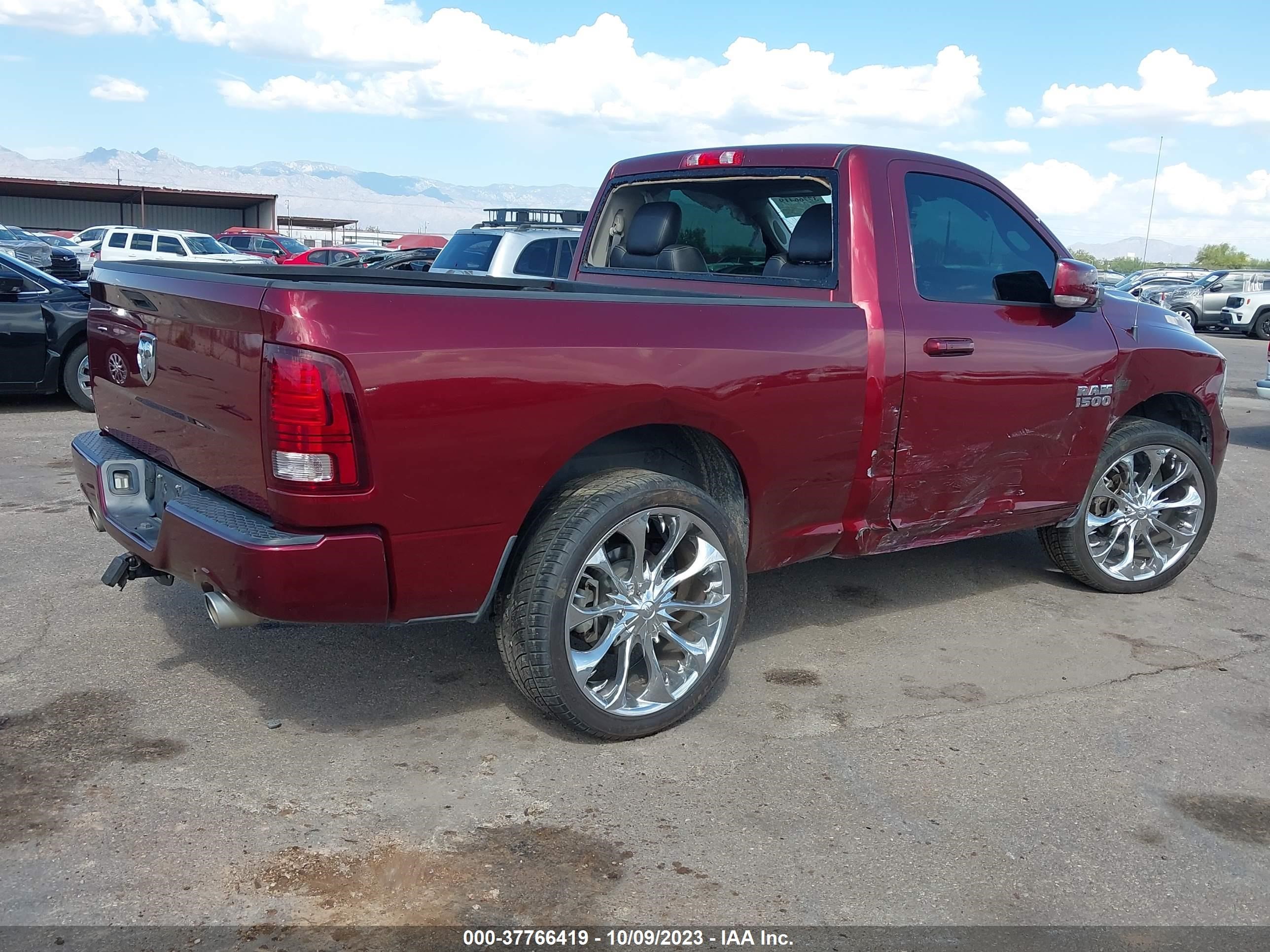 Photo 3 VIN: 3C6JR6CT5GG213655 - RAM 1500 