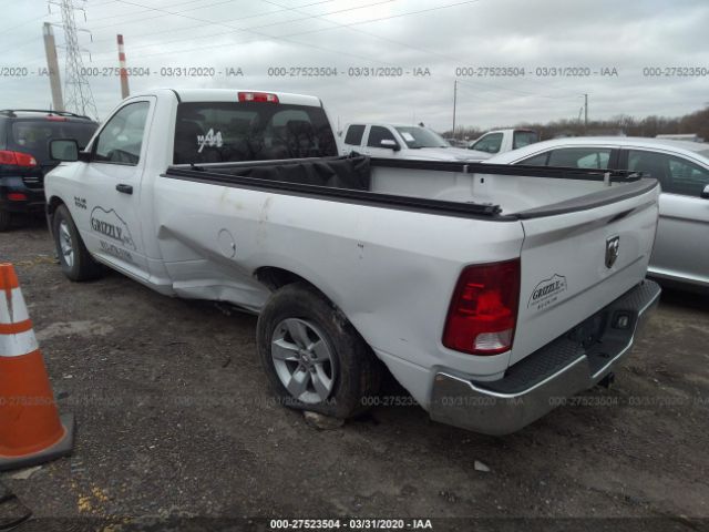 Photo 2 VIN: 3C6JR6DG4GG217312 - RAM 1500 