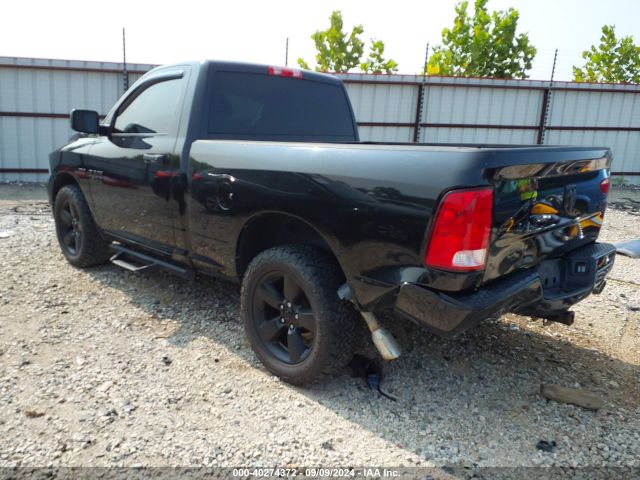 Photo 2 VIN: 3C6JR7AT7FG683595 - RAM 1500 