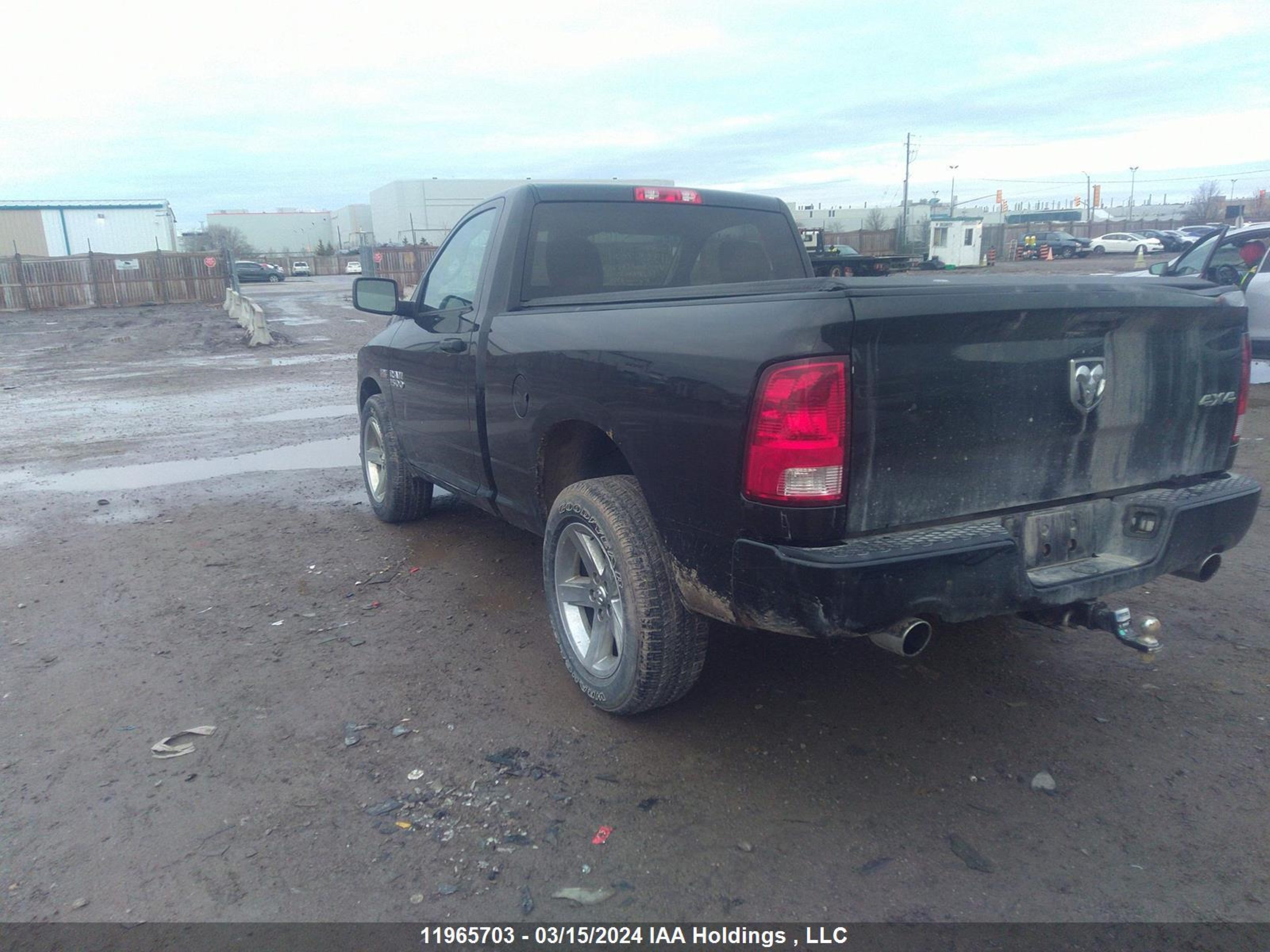 Photo 2 VIN: 3C6JR7AT8GG364529 - RAM 1500 