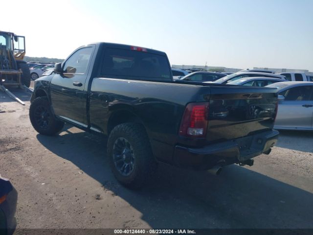 Photo 2 VIN: 3C6JR7ATXFG533092 - RAM 1500 