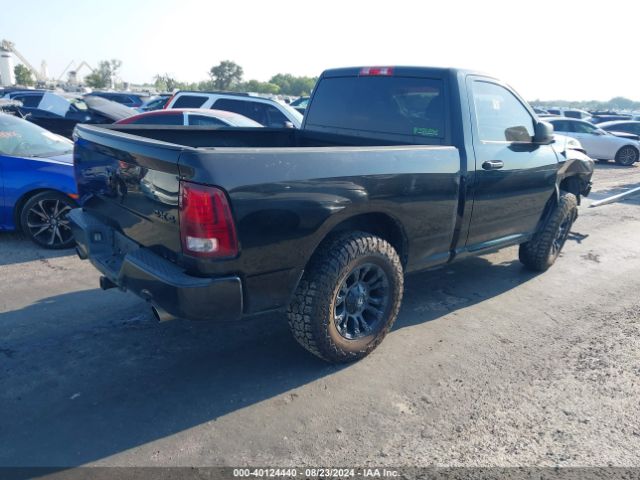 Photo 3 VIN: 3C6JR7ATXFG533092 - RAM 1500 