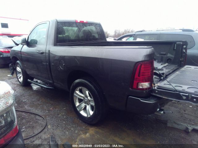 Photo 2 VIN: 3C6JR7CT0GG338505 - RAM 1500 