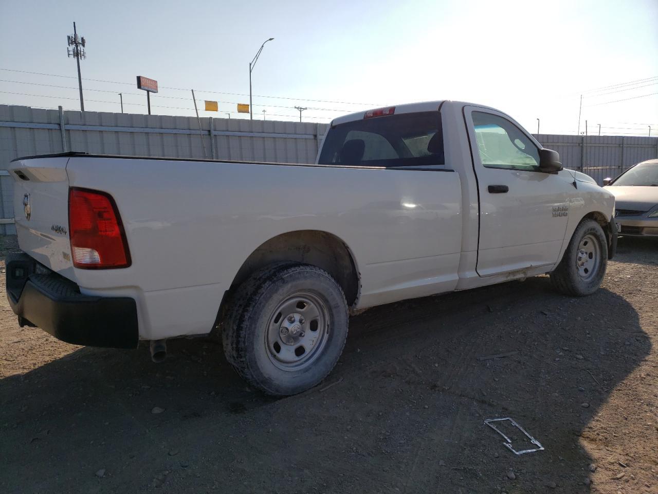 Photo 4 VIN: 3C6JR7DG4GG168912 - RAM 1500 