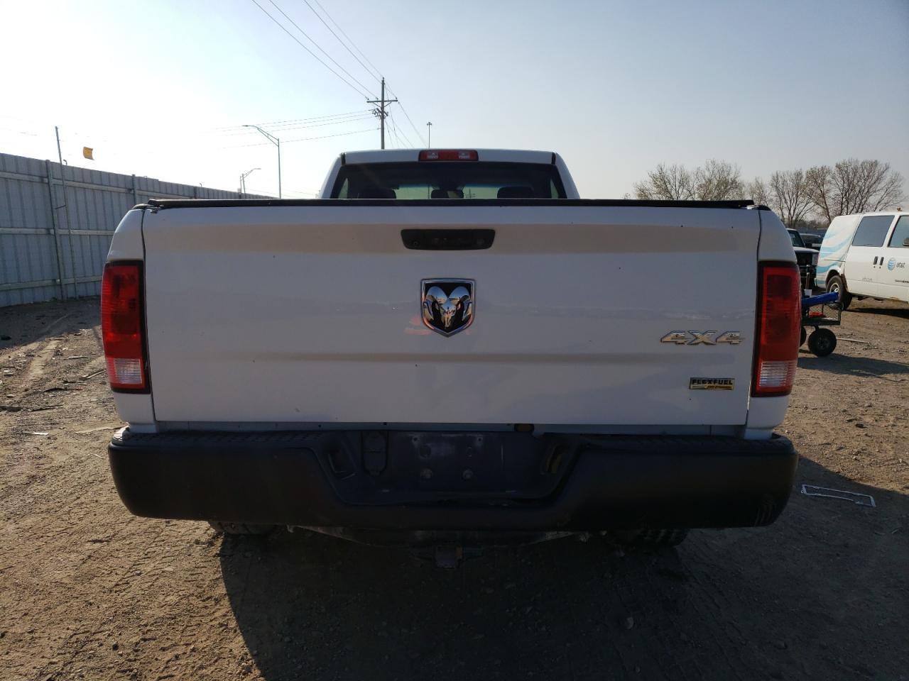 Photo 7 VIN: 3C6JR7DG4GG168912 - RAM 1500 