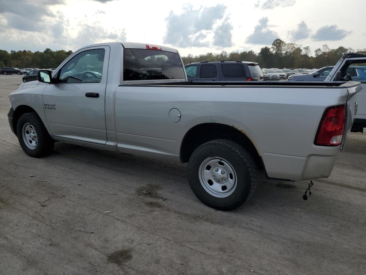 Photo 1 VIN: 3C6JR7DGXDG585317 - RAM 1500 