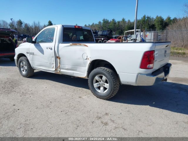 Photo 2 VIN: 3C6JR7ET0JG219504 - RAM 1500 