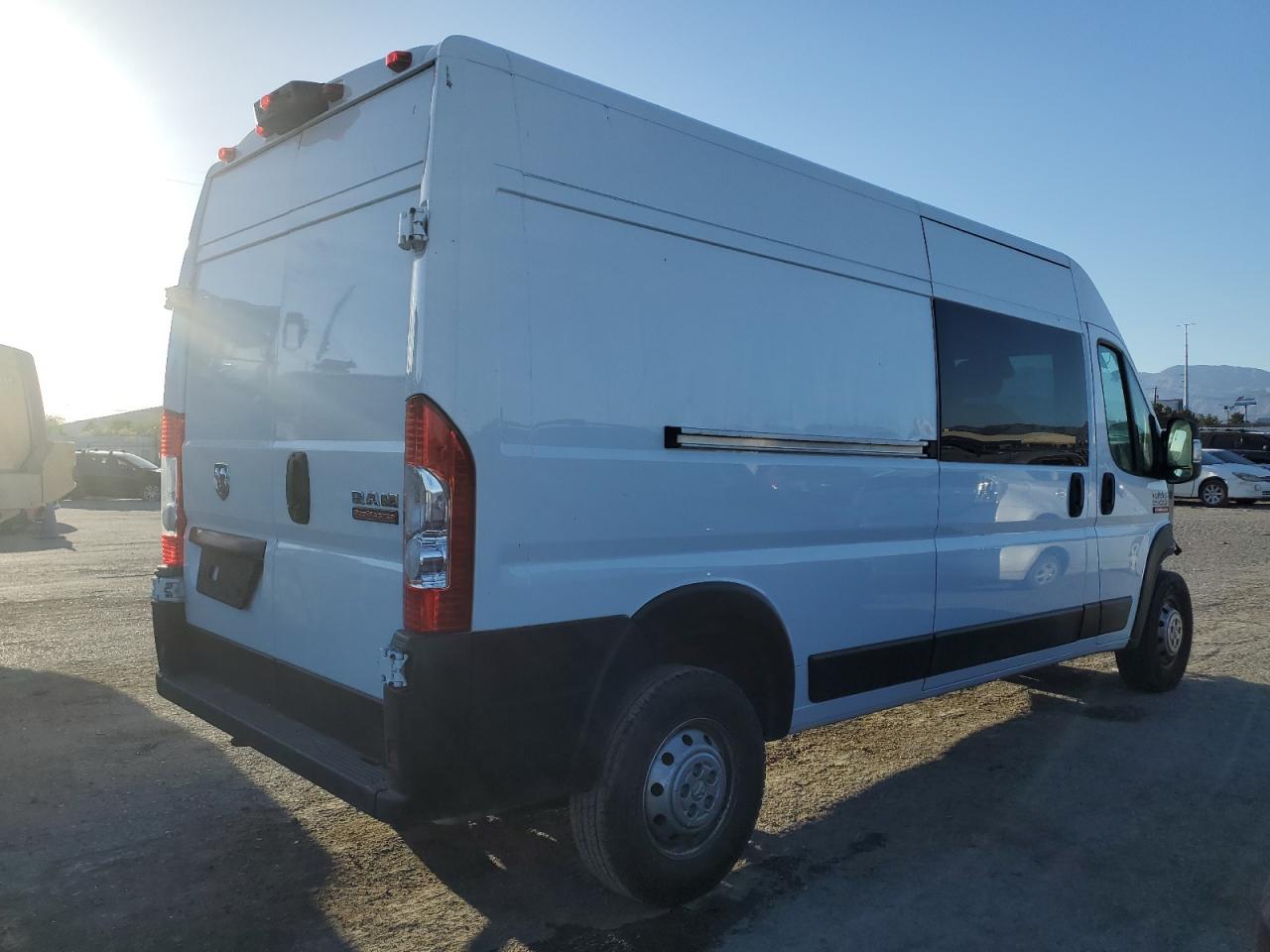 Photo 2 VIN: 3C6LRVDG4ME534940 - RAM PROMASTER CITY 