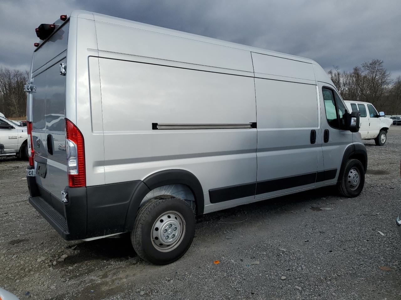 Photo 2 VIN: 3C6LRVDG4PE562306 - RAM PROMASTER CITY 