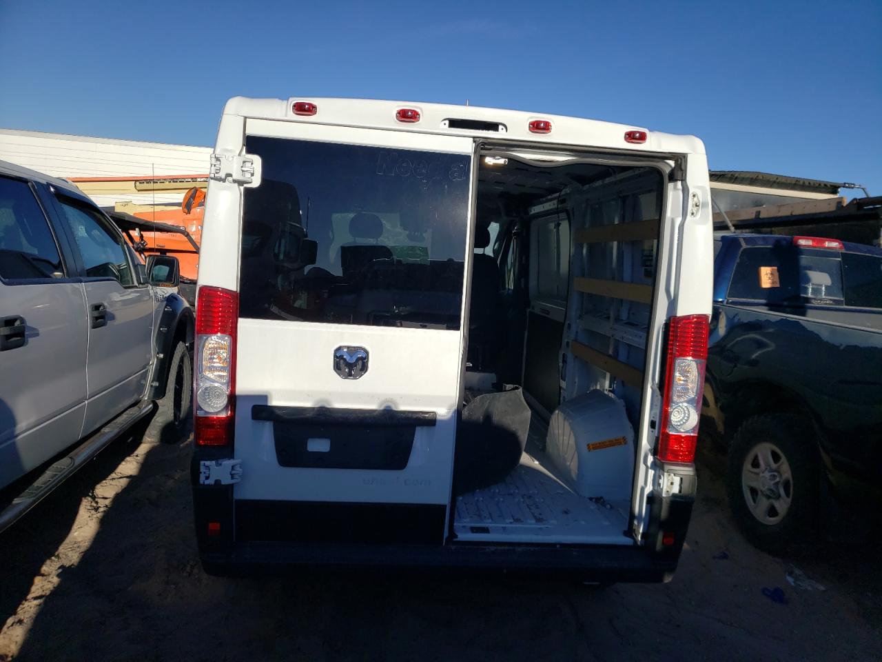 Photo 6 VIN: 3C6LRVVG3PE531238 - RAM PROMASTER CITY 