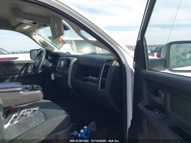 Photo 4 VIN: 3C6RR6KG9NG388334 - RAM 1500 