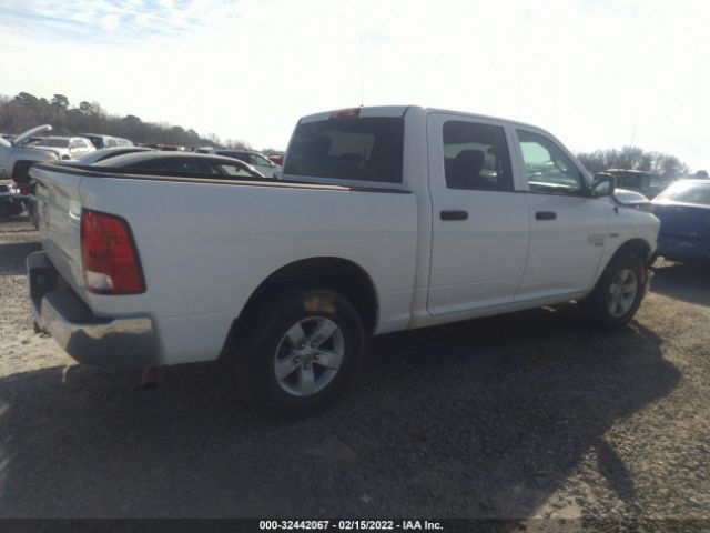 Photo 3 VIN: 3C6RR6KTXKG705806 - RAM 1500 CLASSIC 