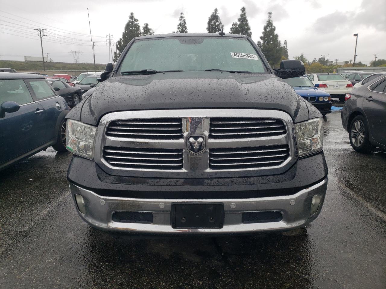 Photo 4 VIN: 3C6RR6LT1HG791921 - RAM 1500 SLT 