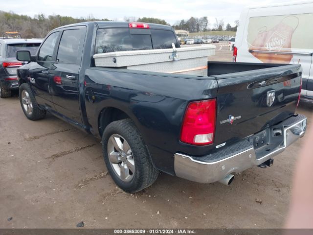 Photo 2 VIN: 3C6RR6LT2HG592330 - RAM 1500 