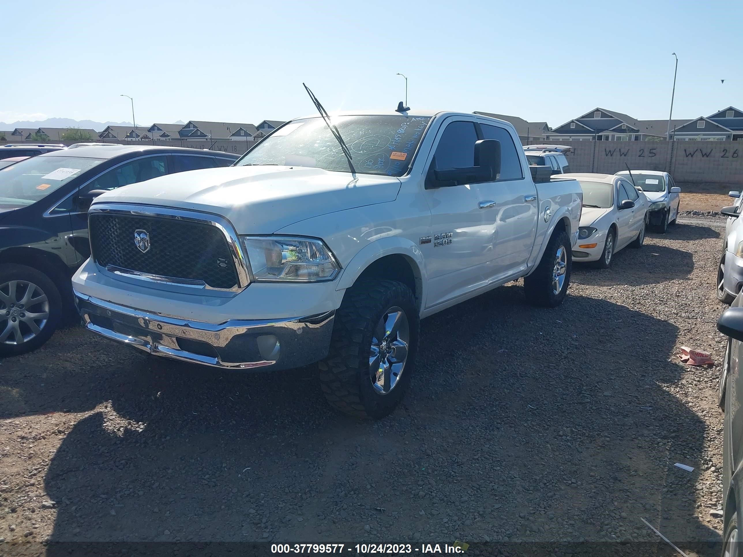 Photo 2 VIN: 3C6RR6LT4GG358897 - RAM 1500 