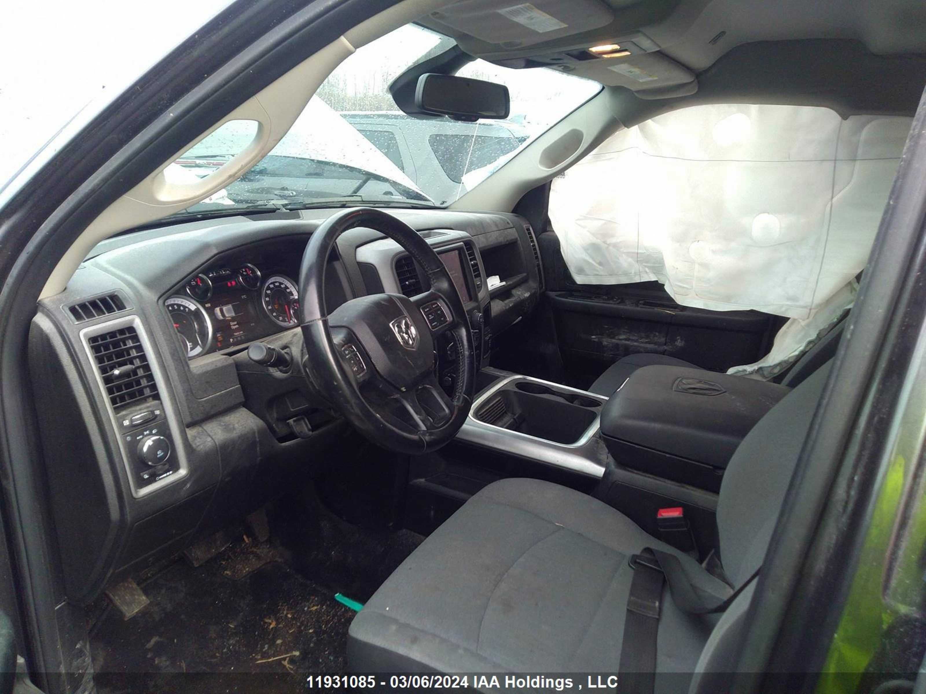 Photo 4 VIN: 3C6RR7KT9MG595453 - DODGE RAM 