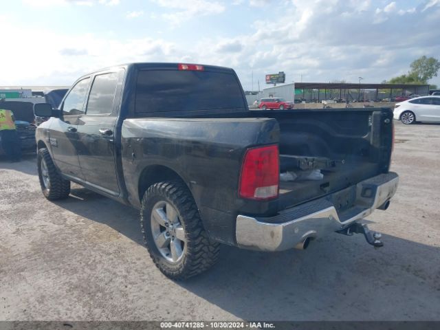 Photo 2 VIN: 3C6RR7LT1JG130465 - RAM 1500 