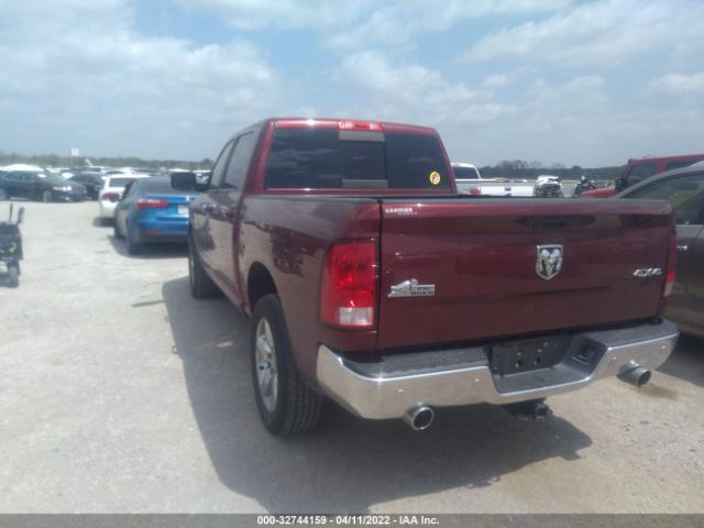 Photo 2 VIN: 3C6RR7LT2JG168299 - RAM 1500 