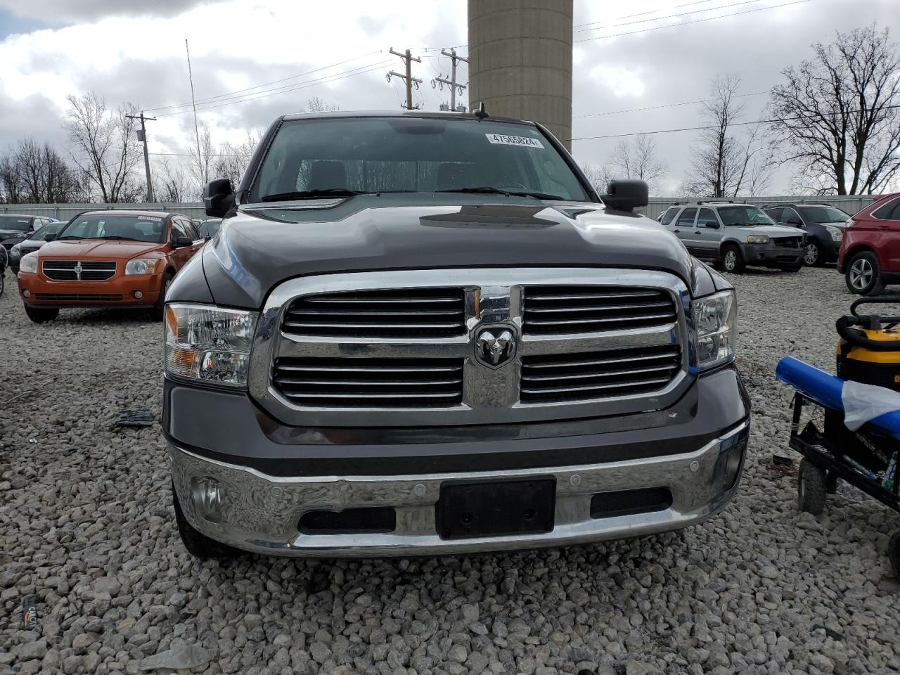 Photo 4 VIN: 3C6RR7LT4HG696341 - RAM 1500 