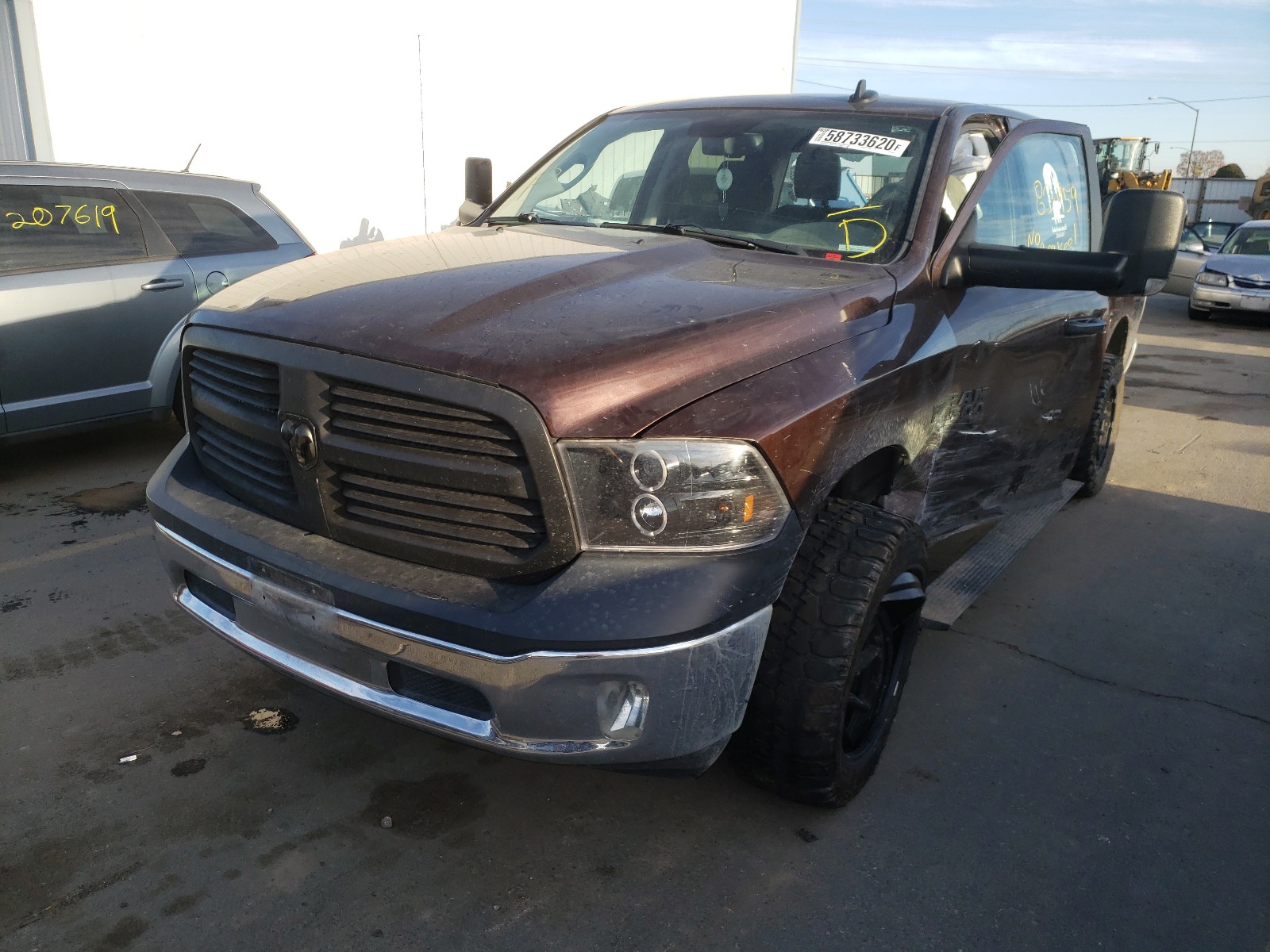 Photo 1 VIN: 3C6RR7LT8FG599155 - RAM 1500 SLT 