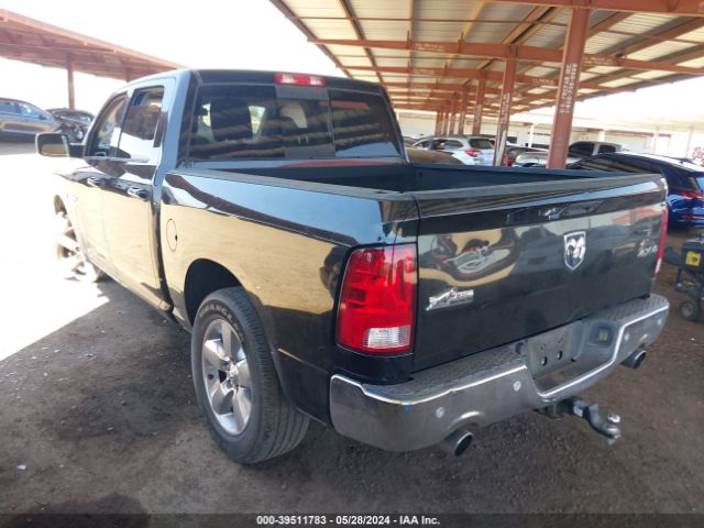 Photo 2 VIN: 3C6RR7LT8HG565042 - RAM 1500 