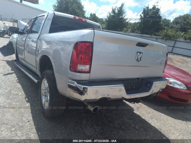 Photo 2 VIN: 3C6RR7LT8JG227680 - RAM 1500 