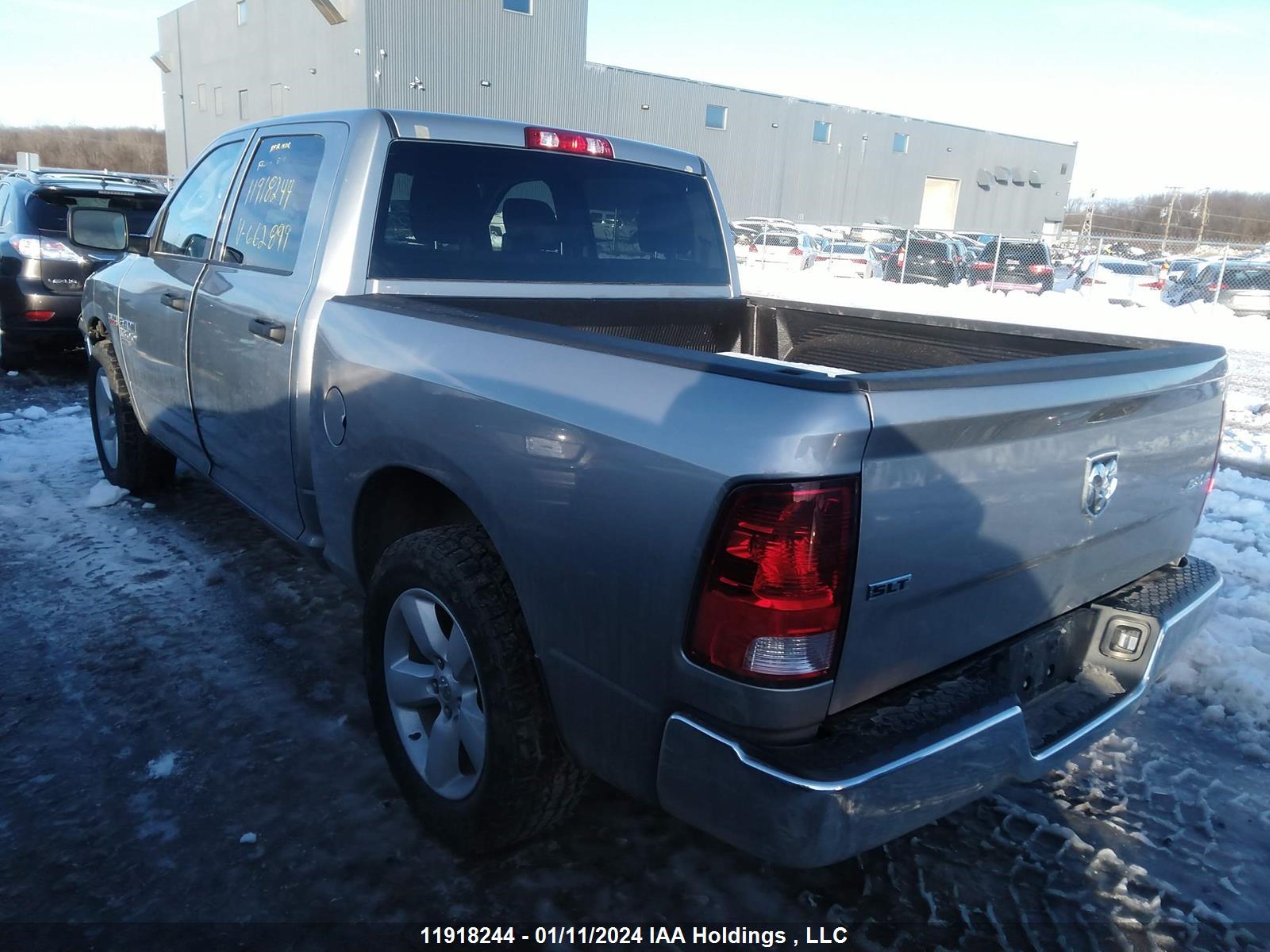 Photo 2 VIN: 3C6RR7LT8PG662899 - RAM 1500 